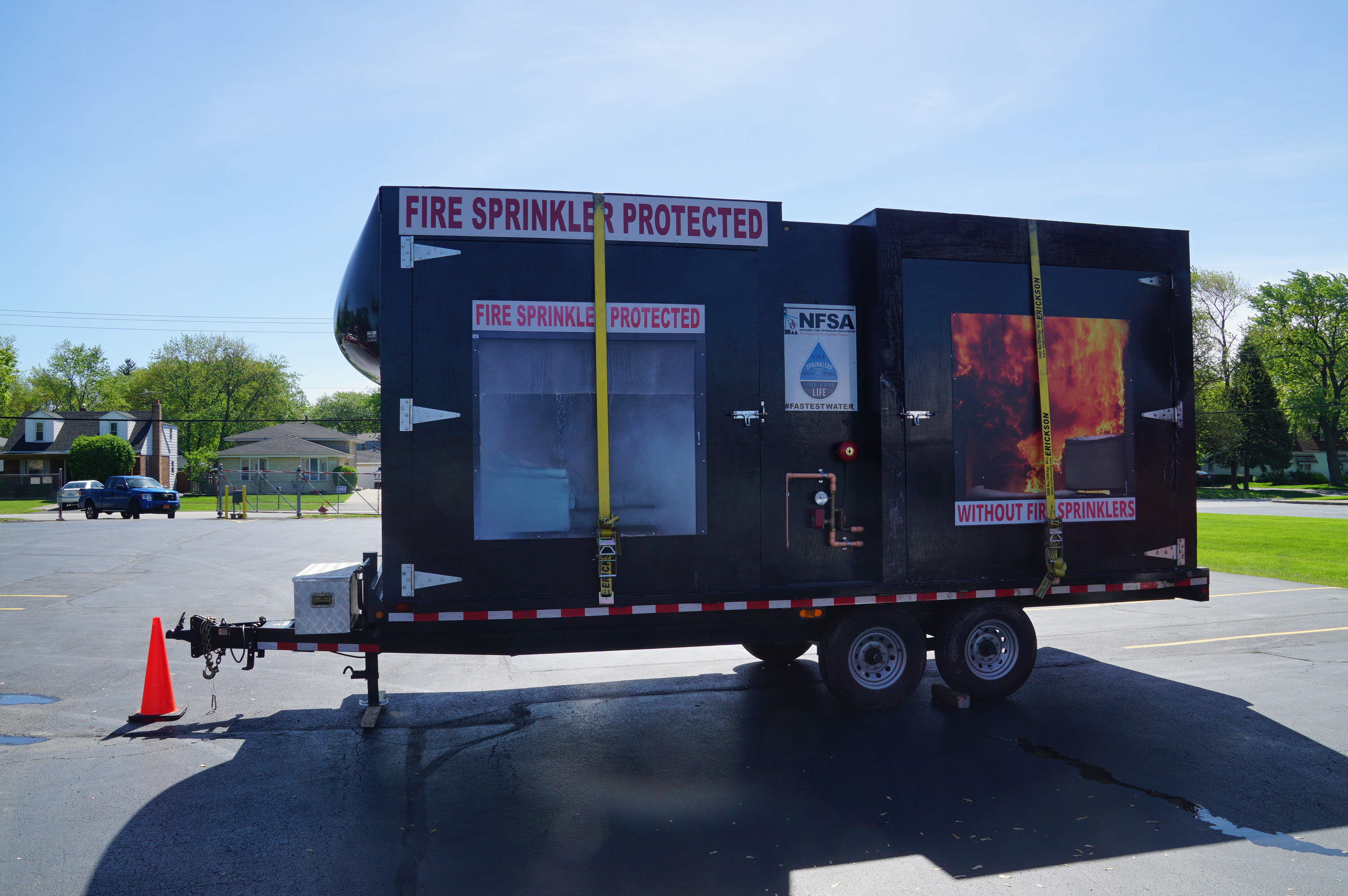This is the side-by-side burn demonstration trailer available from NIFSAB, and NFSA. NIFSAB owns this vehicle and maintains it.